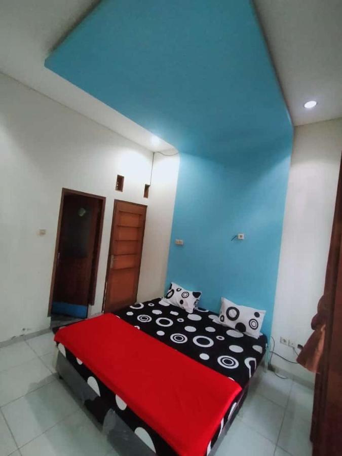 Villa Hc2 Cipayung  Экстерьер фото