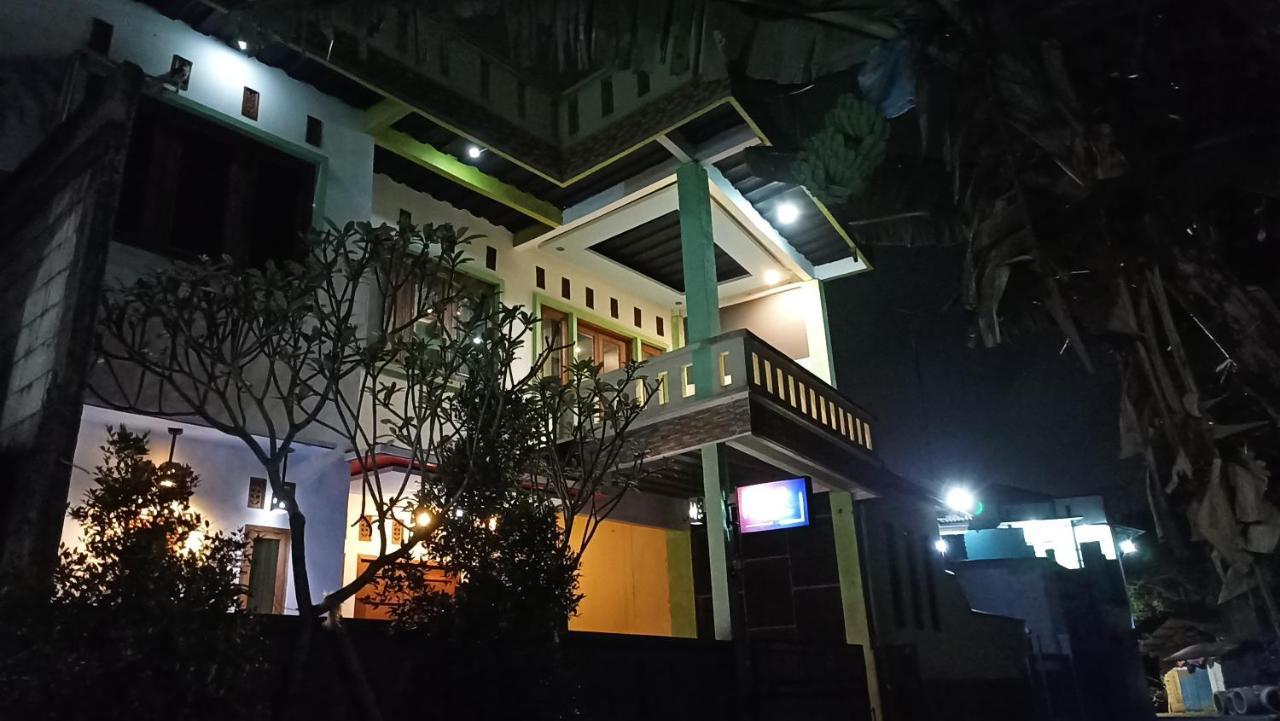 Villa Hc2 Cipayung  Экстерьер фото