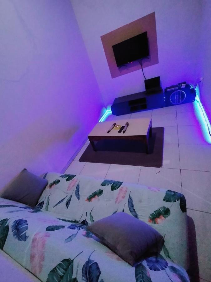 Villa Hc2 Cipayung  Экстерьер фото