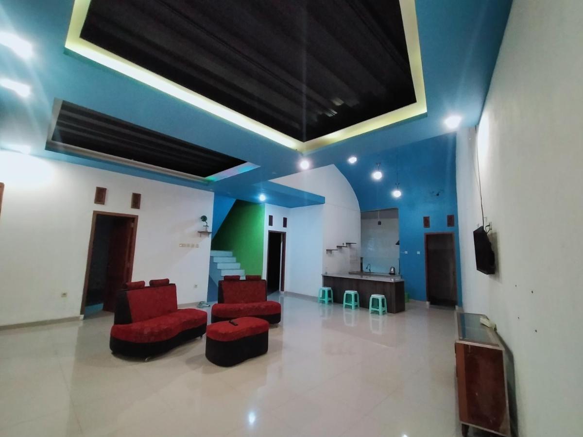 Villa Hc2 Cipayung  Экстерьер фото